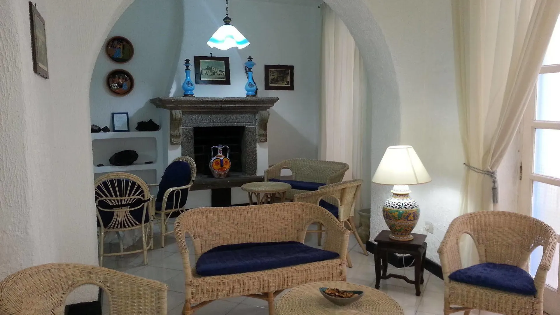Hotel Poseidon Λίπαρι 3*,  Ιταλία